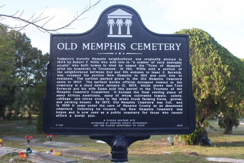 Old Memphis Cemetery Marker image. Click for full size.