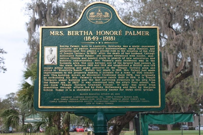 Mrs. Bertha Honor� Palmer Marker image. Click for full size.