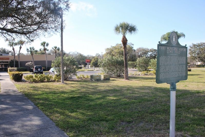 First Municpal Airport Lowe Field Marker and surrounding area. image. Click for full size.