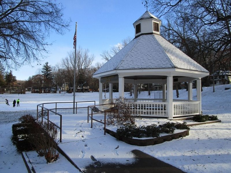 Nick Verzella Memorial and Bandstand image. Click for full size.