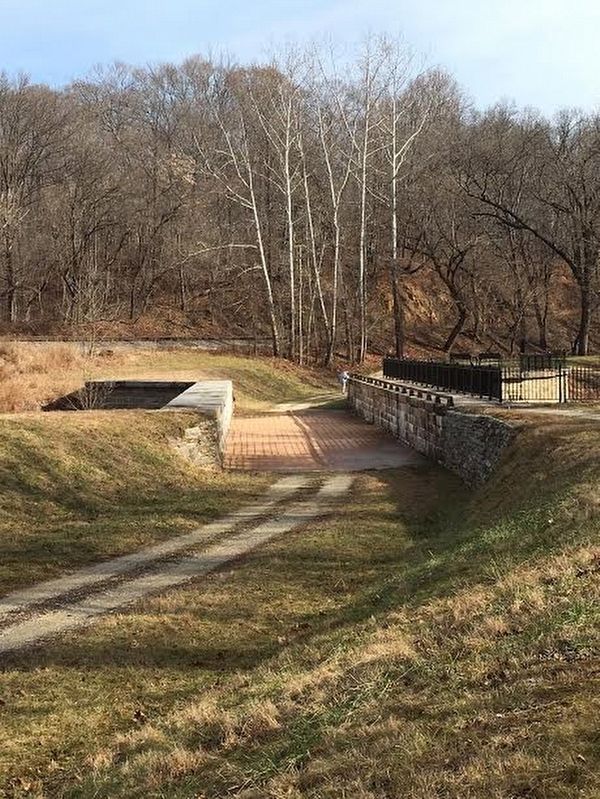 The Inside of the Catoctin Aqueduct image. Click for full size.