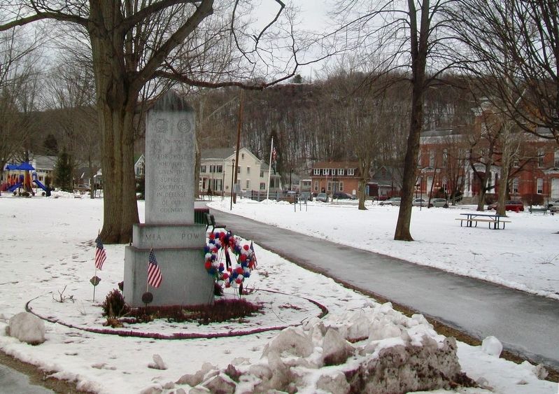 War Memorial image. Click for full size.