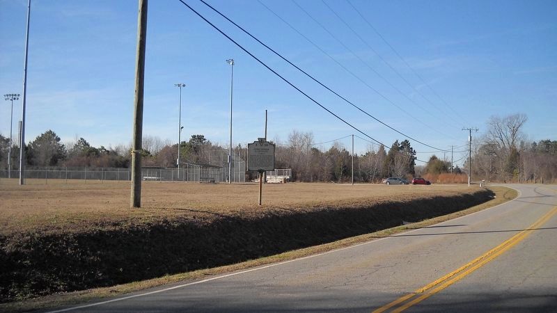 A view of the marker looking north, the direction of Kings Highway (Route 125). image. Click for full size.