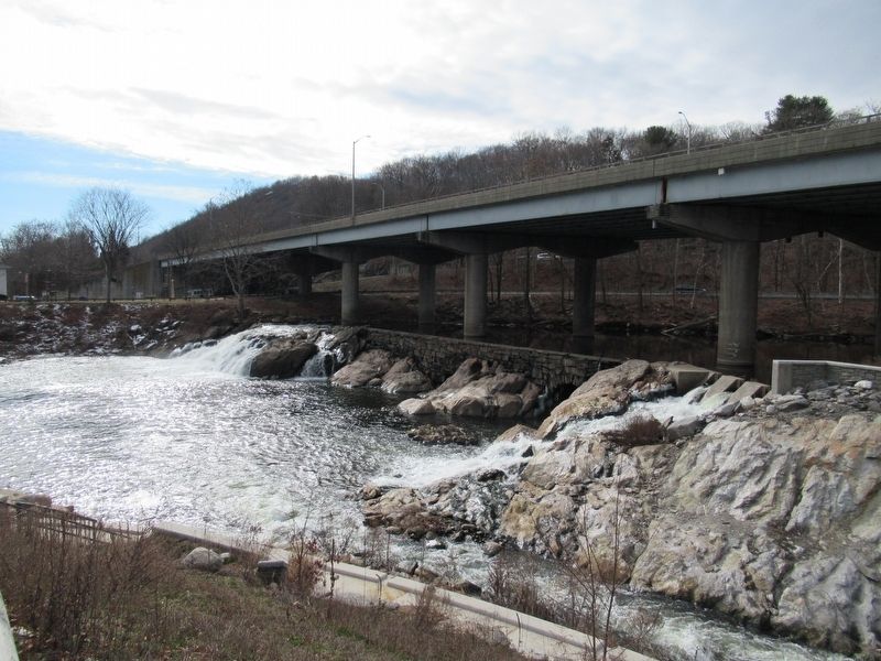 The Lower End of the Fish Bypass, the Tingue Dam and The Falls image. Click for full size.