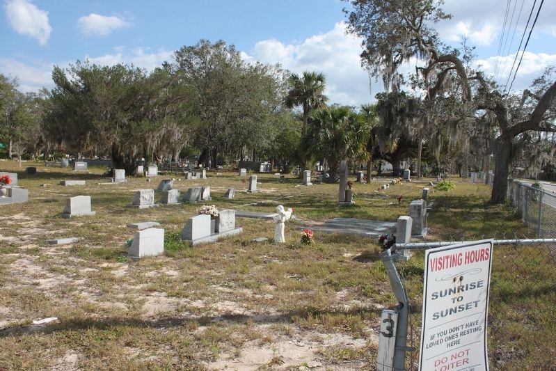 LaGrange/Mims Community Cemetery Graves image. Click for full size.