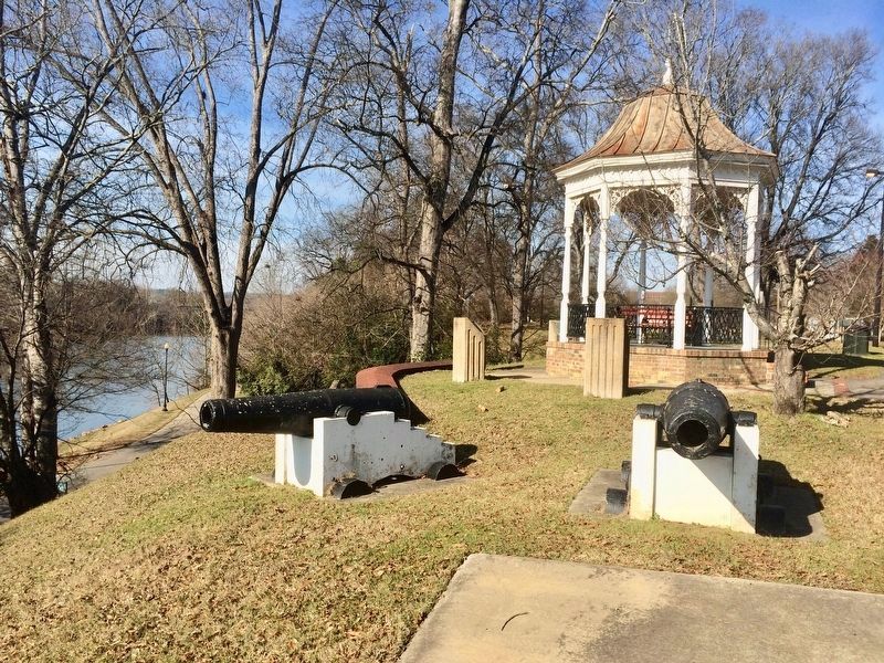 View of marker (on left) with Chattahoochee River in background. image. Click for full size.