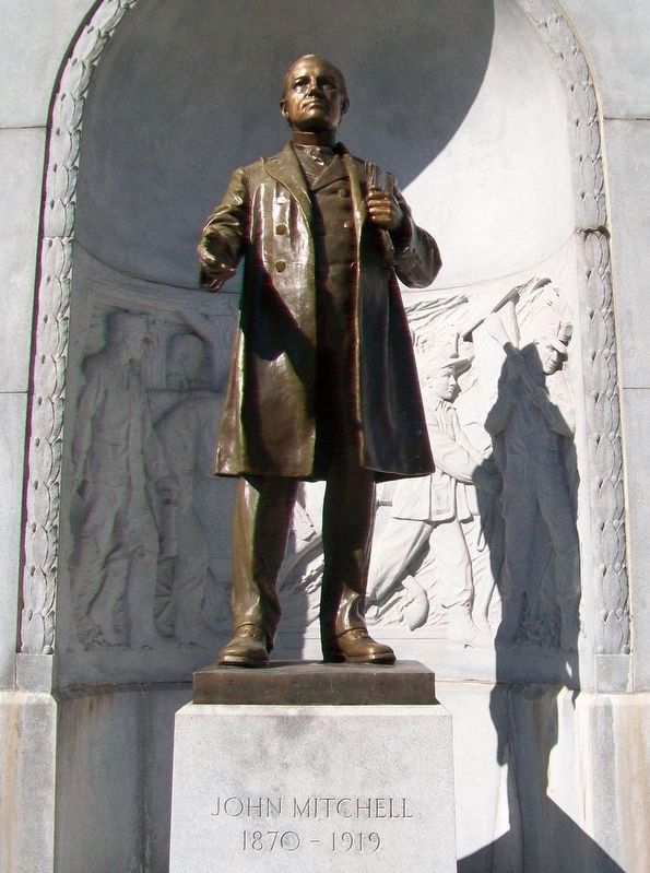 John Mitchell Statue image. Click for full size.