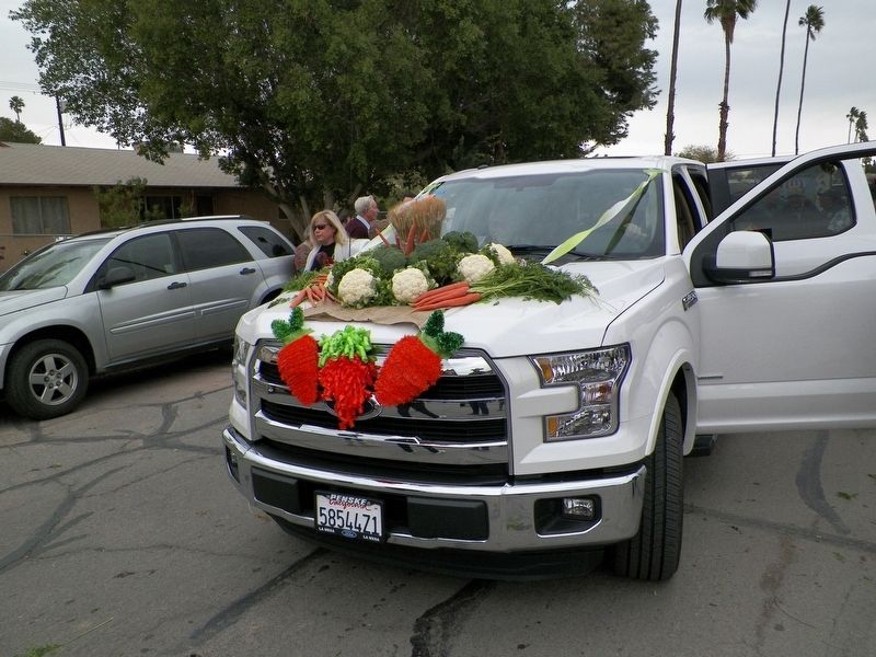 Carrot Festival Parade image. Click for full size.