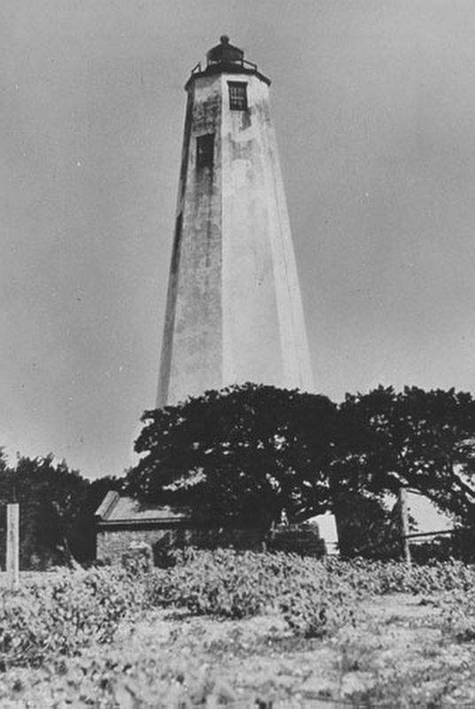Bald Head Light (Old Baldy). Click for full size. Bald Head Light (Old Baldy) image. Click for full size.