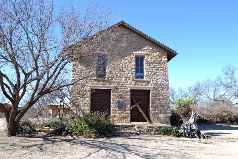Fort Griffin Lodge Hall image. Click for full size.