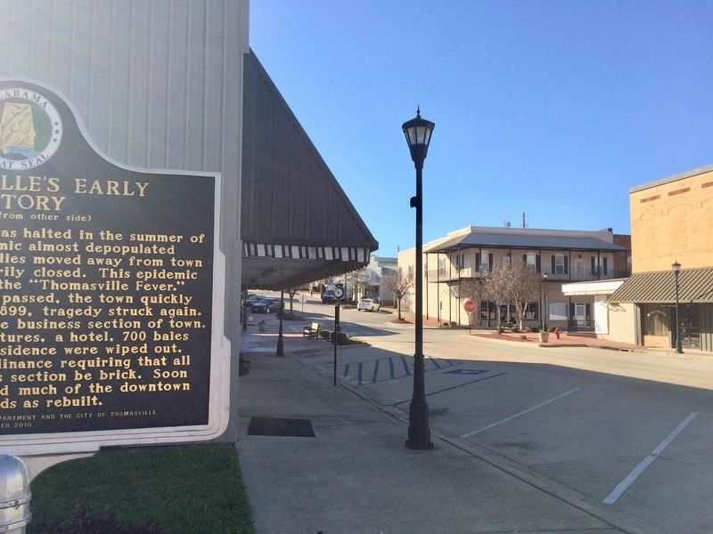 Thomasville's Early History Marker looking west on Wilson Avenue. image. Click for full size.