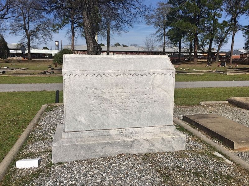 Circus Train Wreck Memorial (reverse). Click for full size. Circus Train Wreck Memorial (reverse) image. Click for full size.