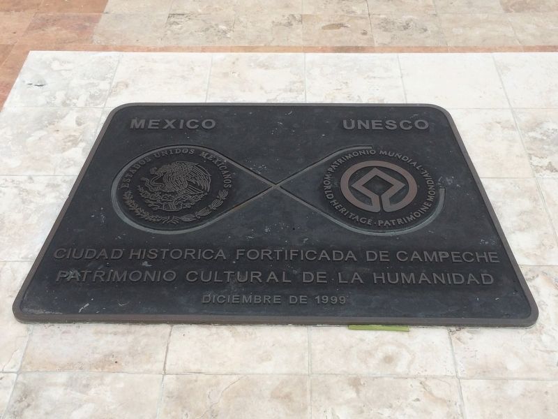 Campeche UNESCO World Heritage Site marker image. Click for full size.