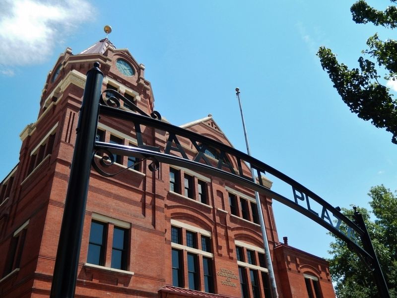 Federal Government Building (1888-1970) (<b><i>clock tower view</b></i>). Click for full size. Federal Government Building (1888-1970) (<b><i>clock tower view</b></i>) image. Click for full size.