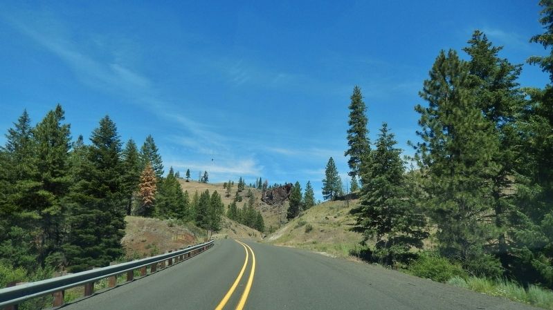 Oregon Highway 19 view near the marker image. Click for full size.