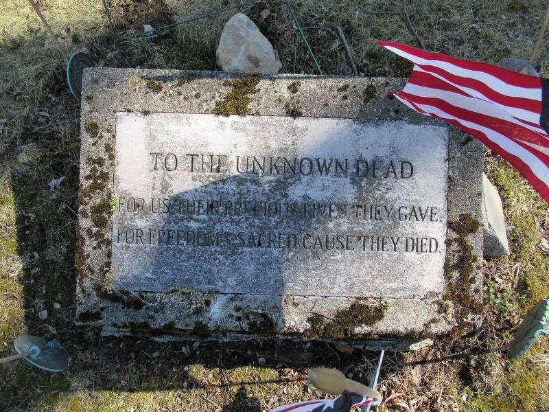 Union Cemetery Memorial to the Unknown Dead. Click for full size. Union Cemetery Memorial to the Unknown Dead image. Click for full size.