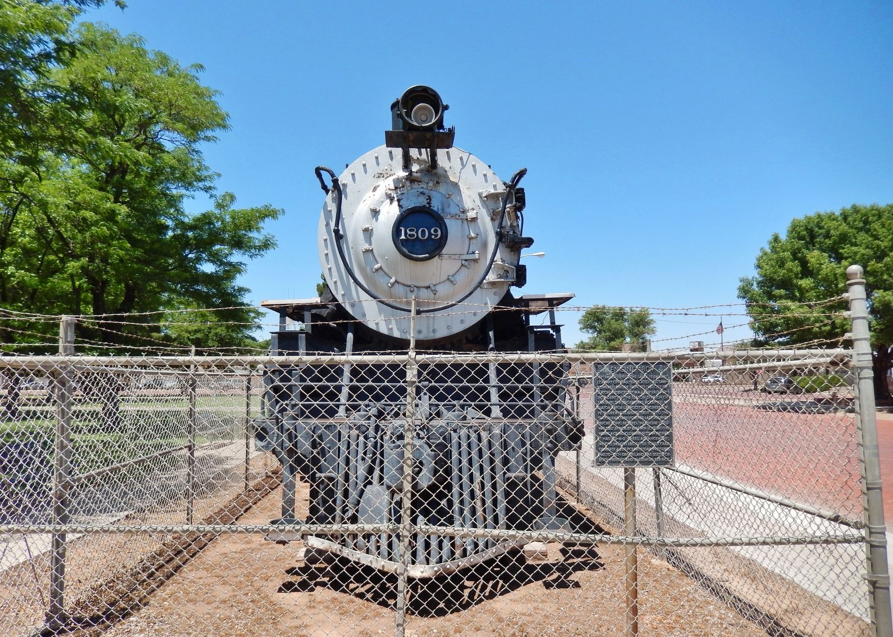 Engine 1809 Marker (<b><i>wide view</b></i>) image. Click for full size.