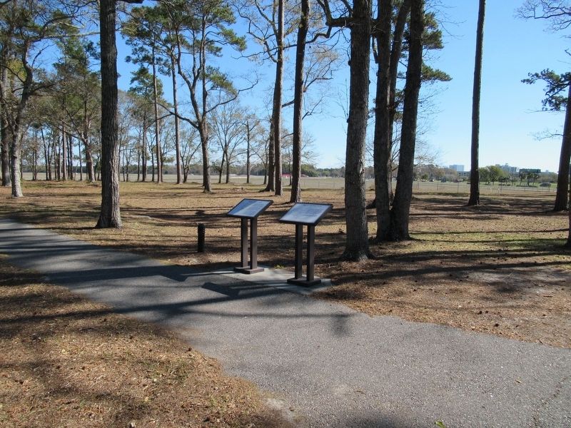 Mayors of Myrtle Beach & Surfside Beach Markers image. Click for full size.