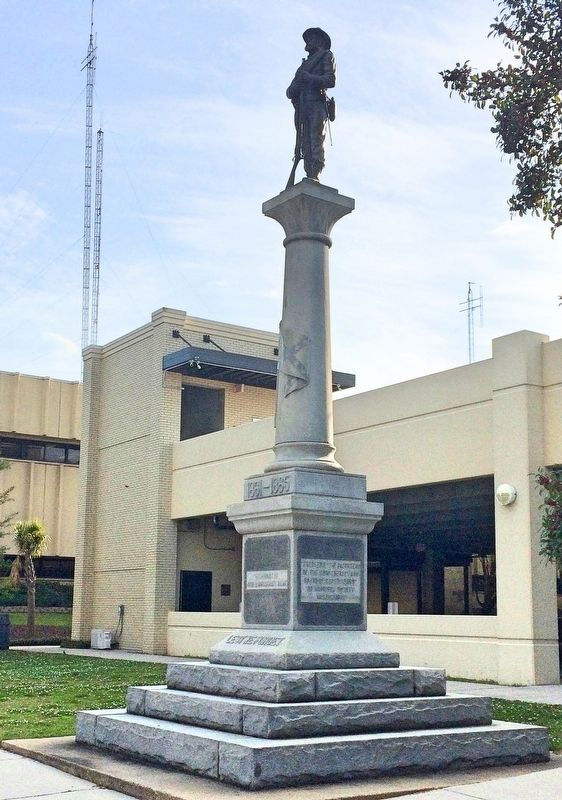Harrison County Confederate Monument. Click for full size. Harrison County Confederate Monument image. Click for full size.