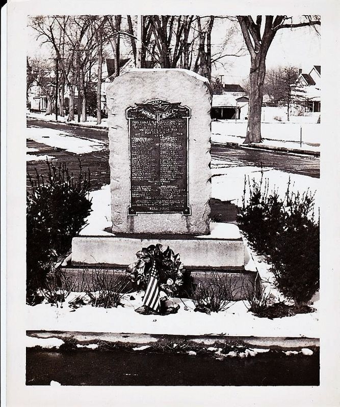 Honor Roll Marker in its original location image. Click for full size.