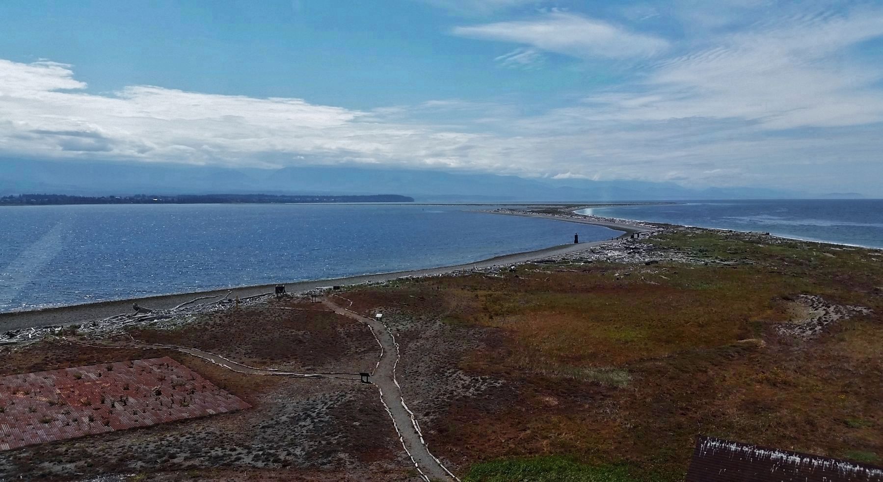 View Southwest from Lighthouse, across Dungeness Spit, to Sequim, WA and Olympic Mountains image. Click for full size.