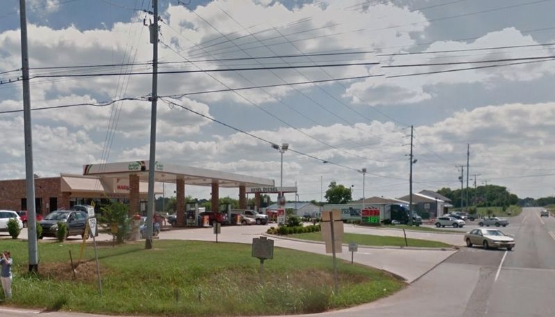Photo from Google Streetview from 2013 showing marker was there.. Click for full size. Photo from Google Streetview from 2013 showing marker was there. image. Click for full size.