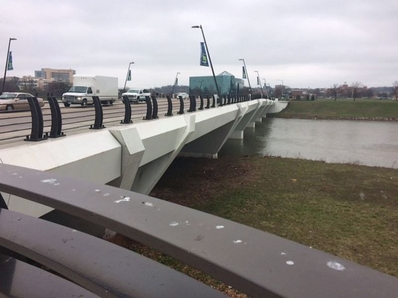 The new bridge that replaced the one discussed in the marker. image. Click for full size.