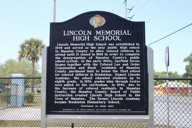 Lincoln Memorial High School Marker Side 1 image. Click for full size.