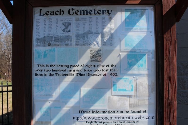 Leach Cemetery image. Click for full size.