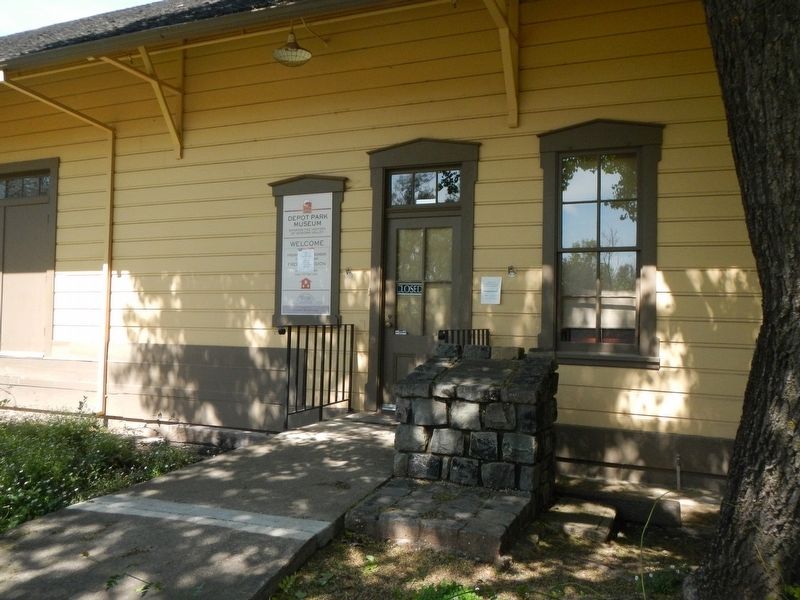 Sonoma Depot and Marker image. Click for full size.
