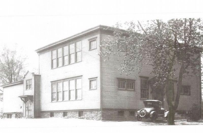 Bridgeboro Grammar School early days image. Click for full size.