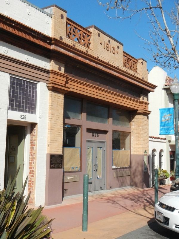 The former Novato Bank and Marker image. Click for full size.