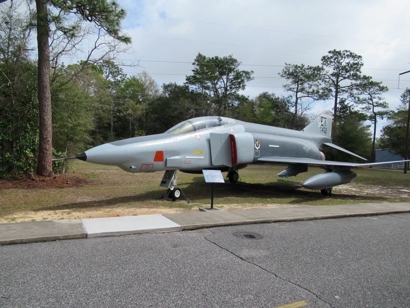 RF4-Phantom II & Marker image. Click for full size.