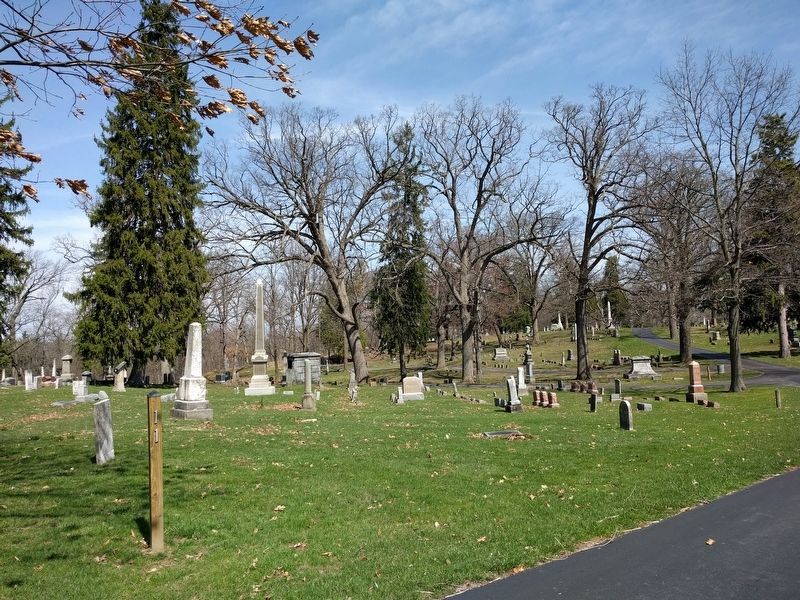 Oakwood Cemetery image. Click for full size.