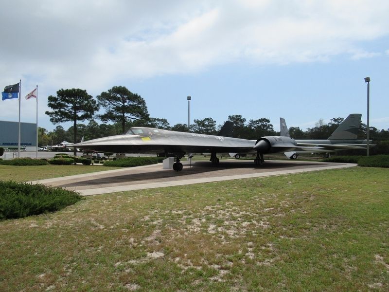 SR-71 Blackbird image. Click for full size.
