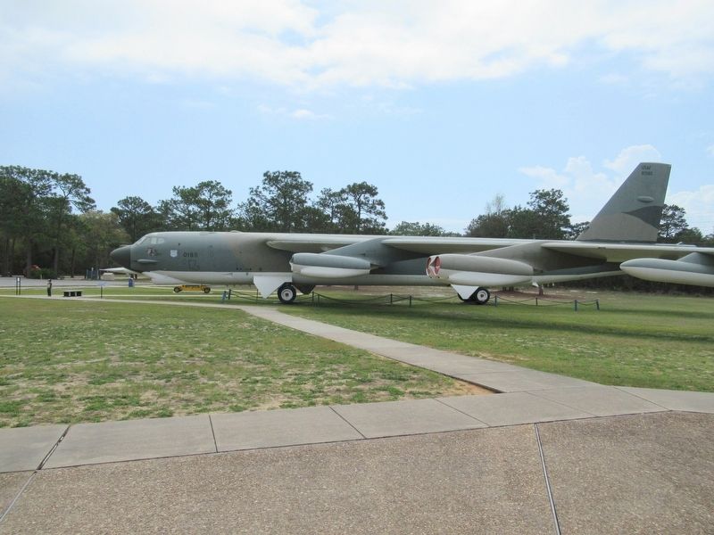 B-52 Stratofortress. Click for full size. B-52 Stratofortress image. Click for full size.