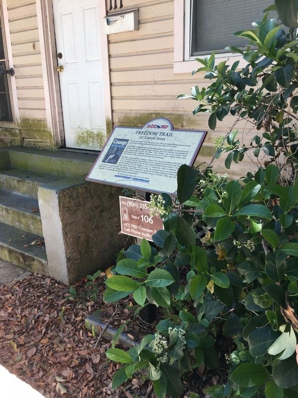 111 Lincoln Street Marker. Click for full size. 111 Lincoln Street Marker image. Click for full size.