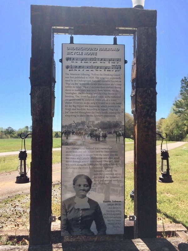 Underground Railroad Bicycle Route Marker (Rear) image. Click for full size.
