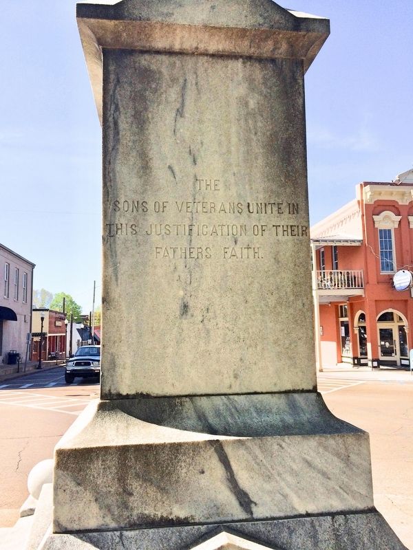 Lafayette County Confederate Monument (Rear) image. Click for full size.
