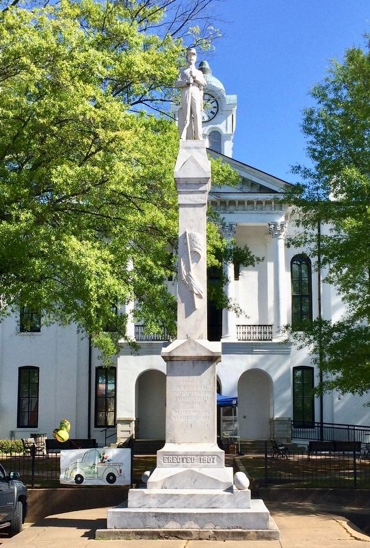 Lafayette County Confederate Monument image. Click for full size.