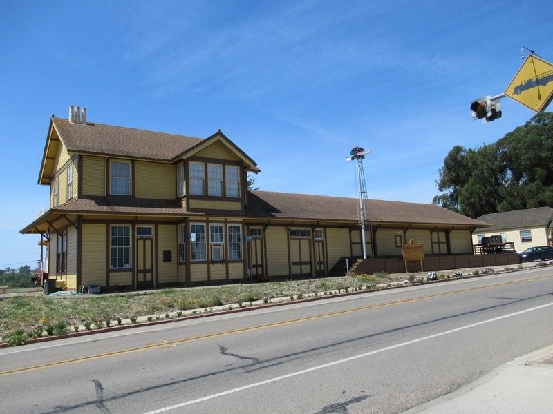 Oceano Train Depot image. Click for full size.