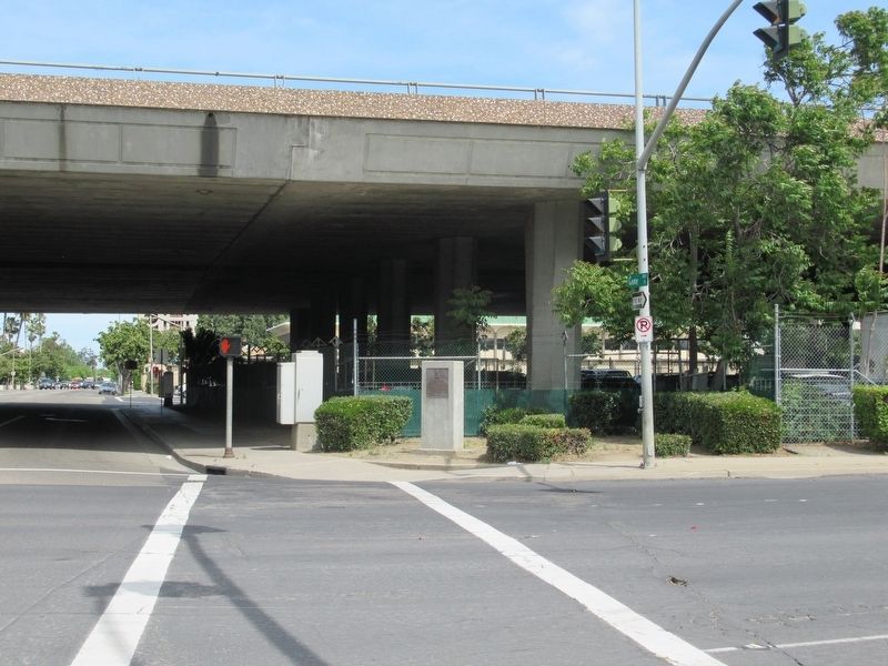 Ort J. Lofthus Crosstown Freeway Marker. Click for full size. Ort J. Lofthus Crosstown Freeway Marker image. Click for full size.