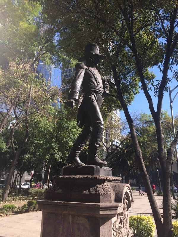 General Ignacio López Rayón statue. Click for full size. General Ignacio López Rayón statue image. Click for full size.