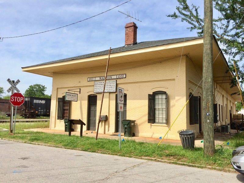Madison Train Station image. Click for more information.