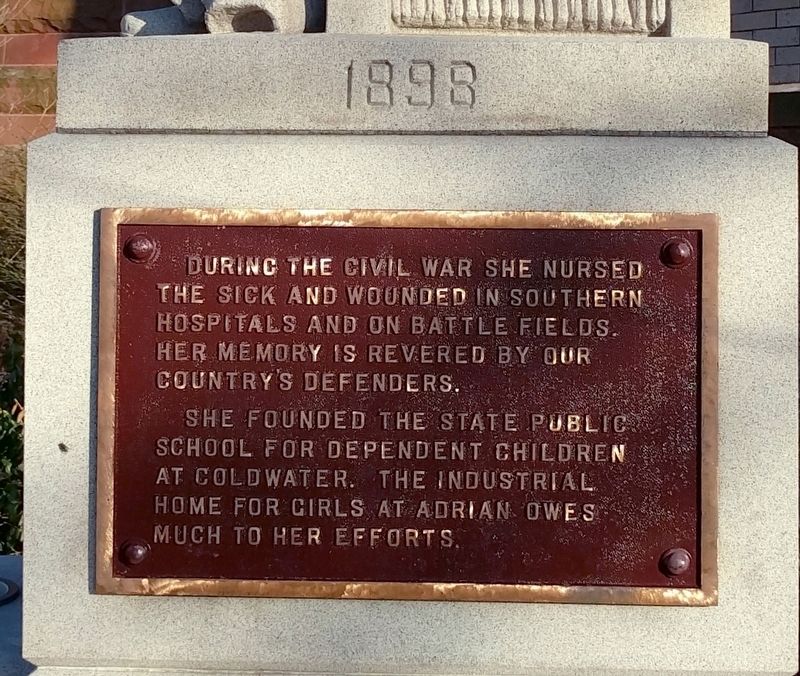 Laura Smith Haviland Marker - Right Side image. Click for full size.