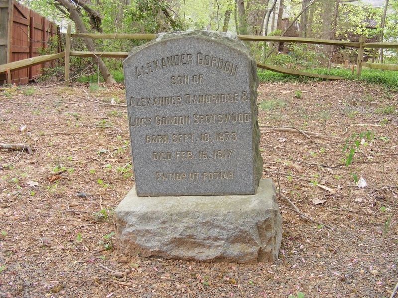 Spotswood Family Cemetery. Click for full size. Spotswood Family Cemetery image. Click for full size.