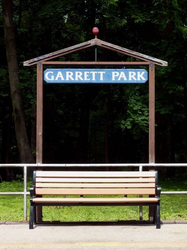 Garrett Park Waiting Room Bench image. Click for full size.