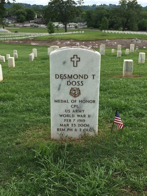 The Grave of Desmond Doss image. Click for full size.