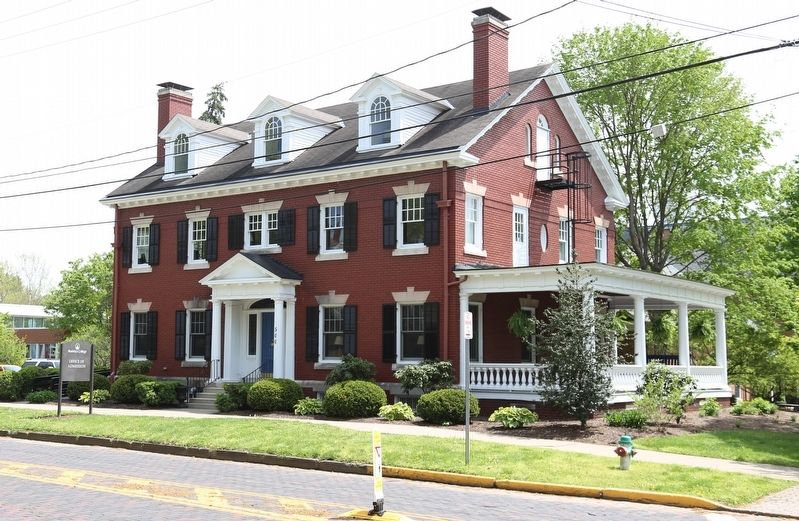Marietta College Admissions Office, 500 Putnam Street image. Click for full size.