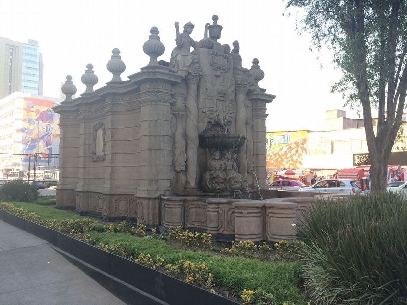 The "Salto de Agua" Fountain image. Click for full size.